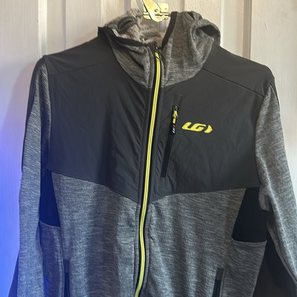 Jacket - Picture 3 of 16